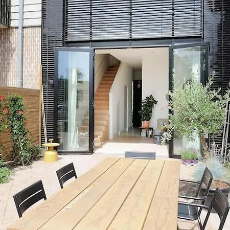 Modern Amsterdams Herenhuis Amesterdão