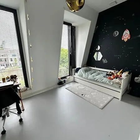 Modern Amsterdams Herenhuis
